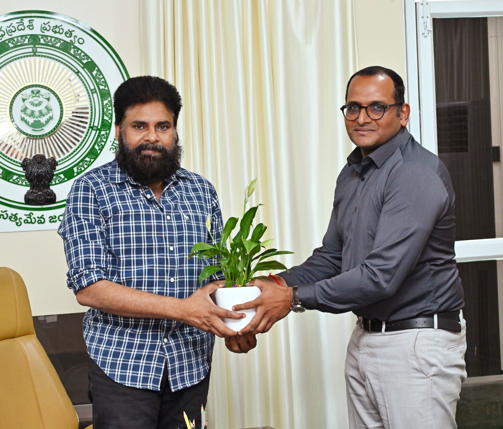 రేషన్ మాఫియాపై ఉక్కుపాదం మోపాలి