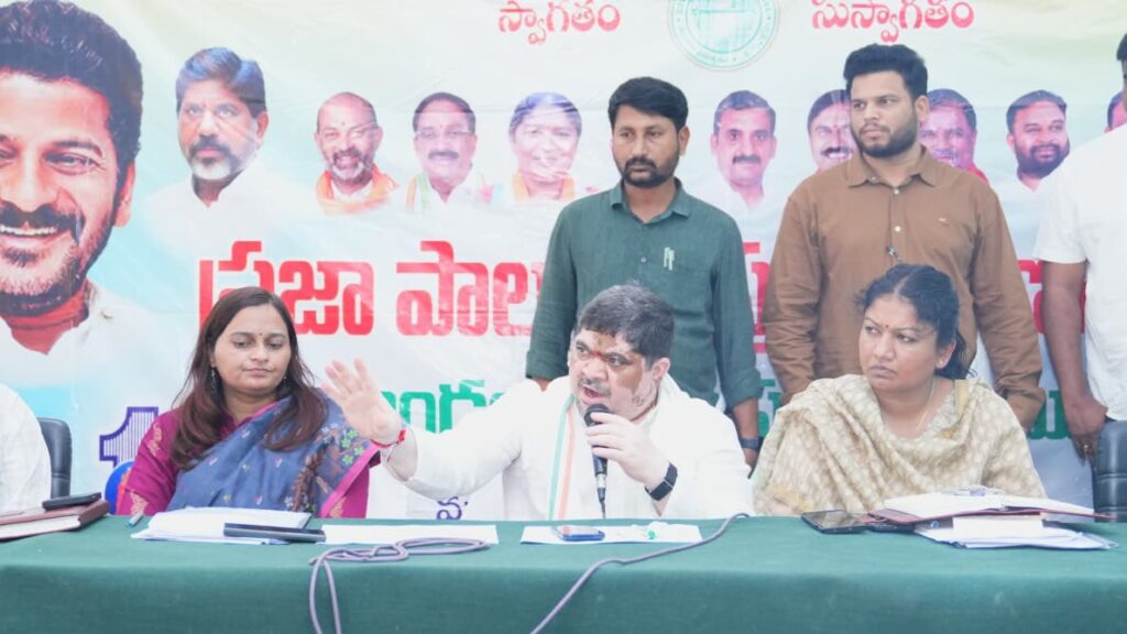 newsseals-PonnamPrabhakar