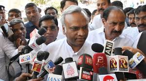 అస్సాం సీఎం కామెంట్స్ బక్వాస్ : ప్రియాంక్ ఖర్గే