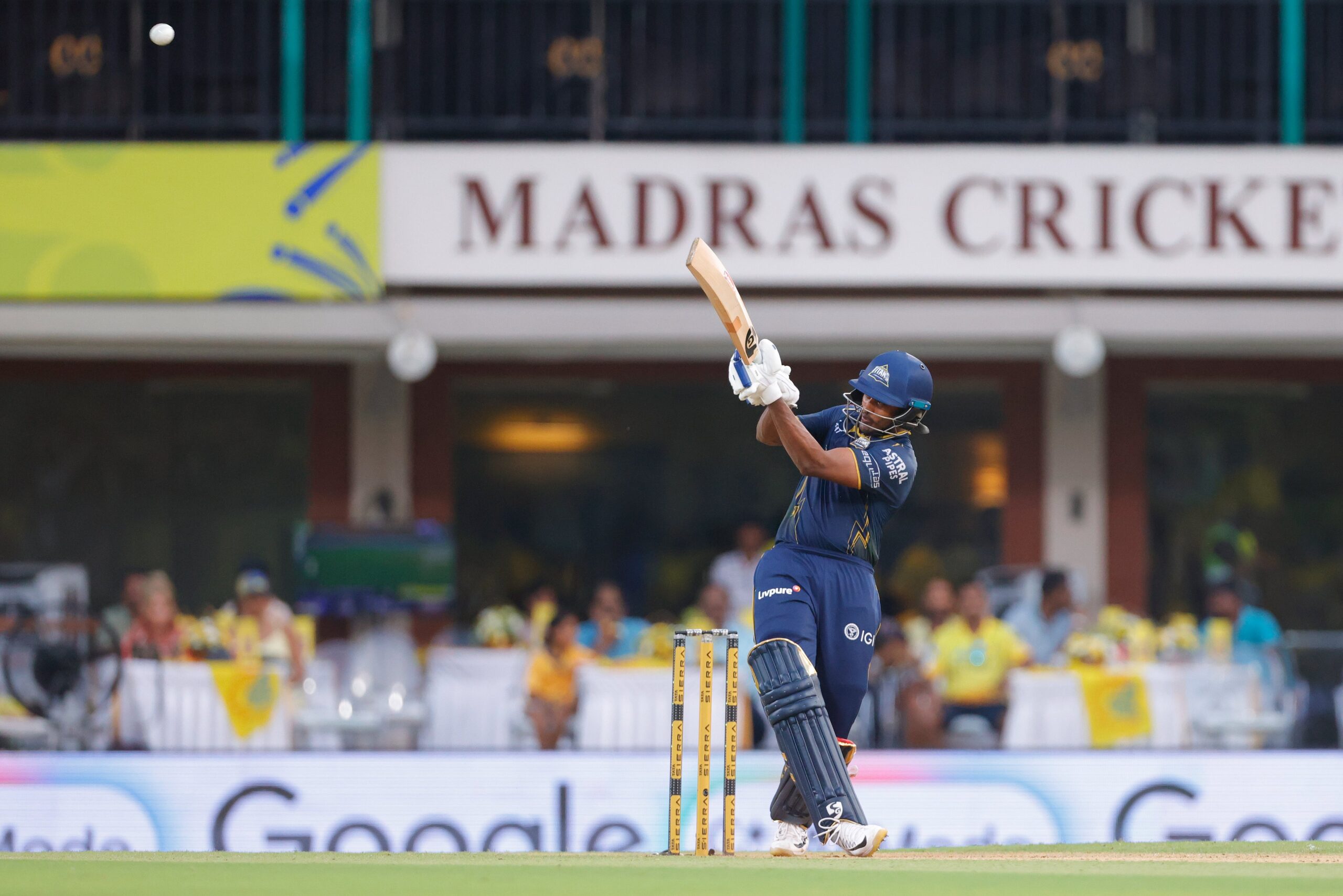 చుక్క‌లు చూపించిన సాయి సుద‌ర్శ‌న్