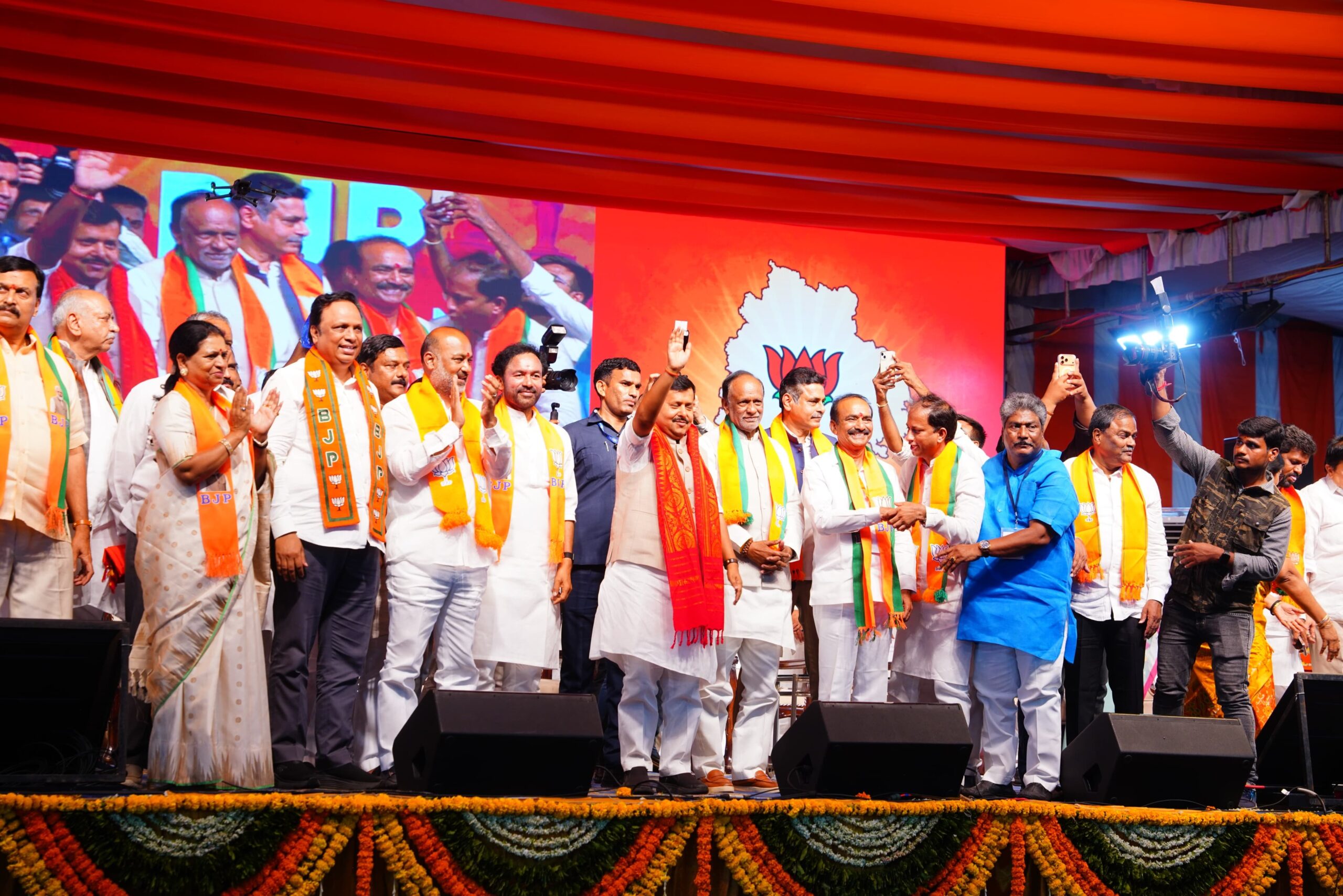 తెలంగాణ లోనూ పశ్చిమ బెంగాల్ ఫలితాలే
