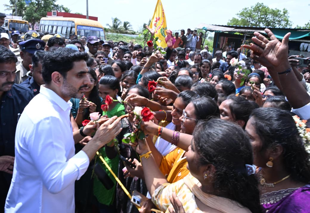 ఎంతచేసినా కార్యకర్తల రుణం తీర్చుకోలేం