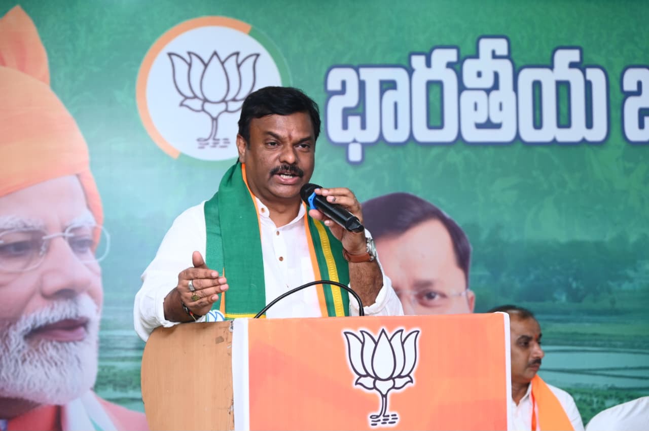 మార్పులను తట్టుకునే వ్యవసాయ పద్ధతులను పాటించాలి
