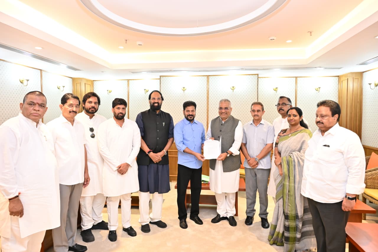 ప్రాజెక్టులకు పర్యావరణ అనుమతులు మంజూరు చేయాలి