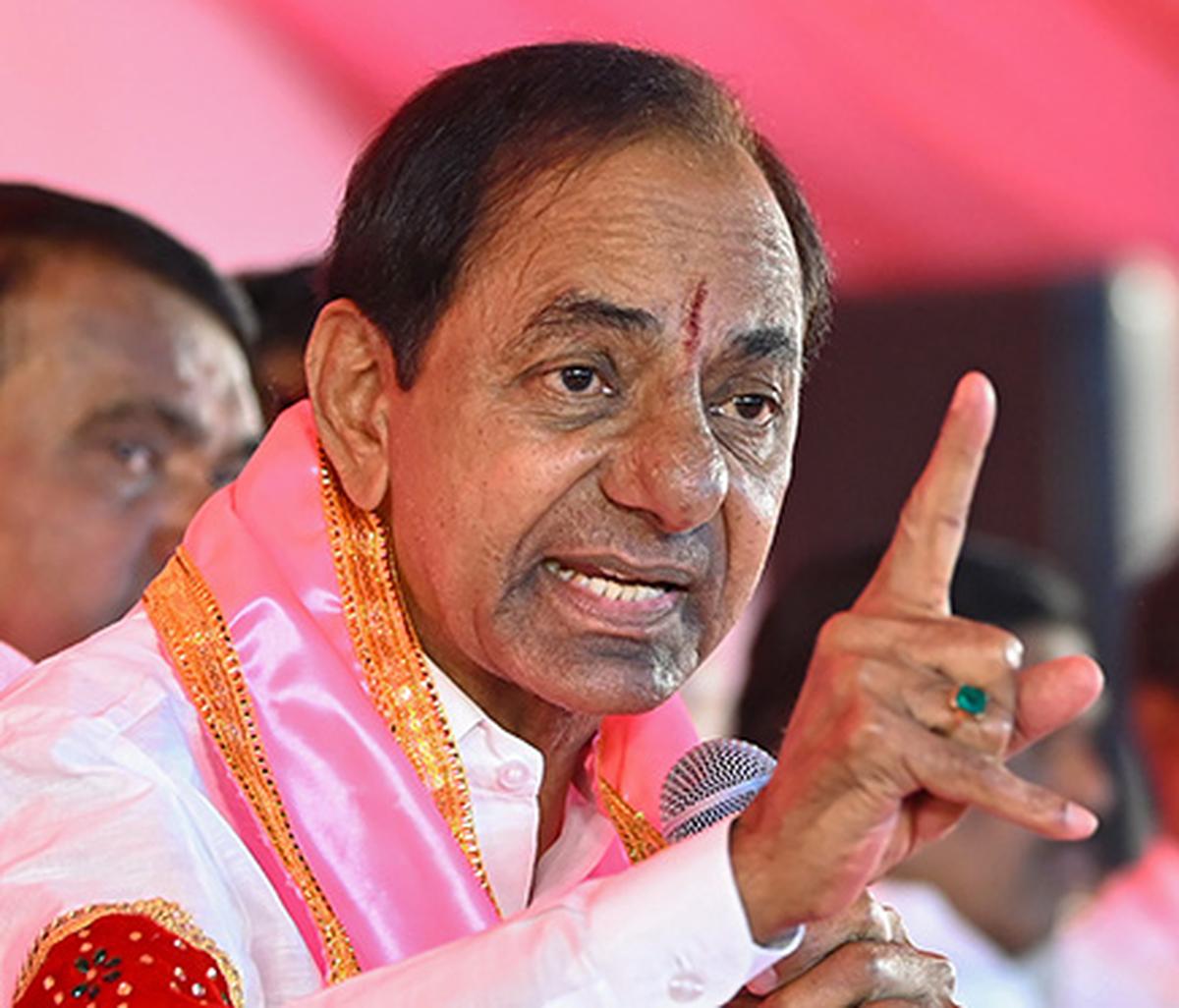కేసీఆర్ పై మ‌రీ ఇంత దిగ‌జారి రాస్తే ఎలా..?