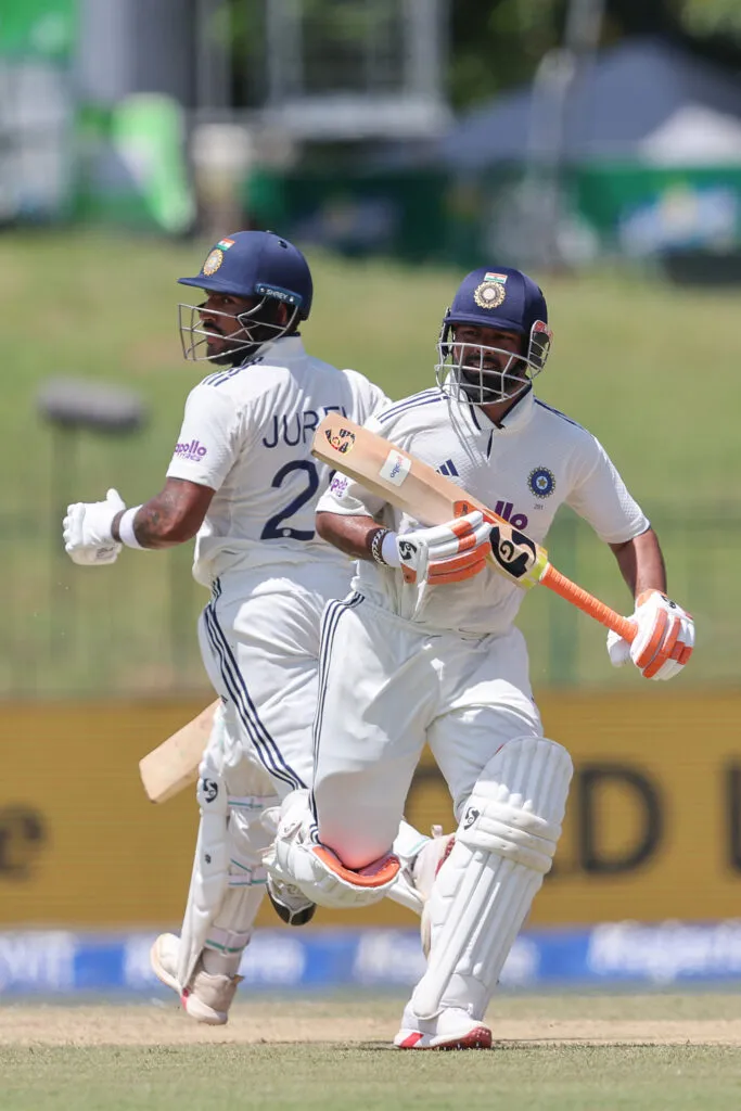 newsseals-SLvsIND2ndTest