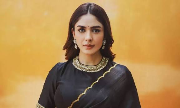 డీప్ఫేక్ ఫోటోలపై మృణాల్ ఠాకూర్ సీరియస్