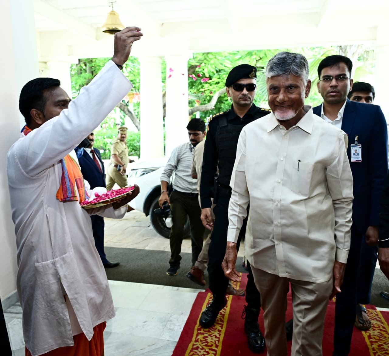 మోదీ ప్రపంచానికి భారతదేశ బలాన్ని చూపించారు