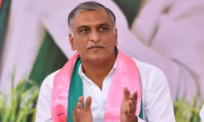 మాటల్లో కోతలు ఉద్యోగుల వేతనాల్లో కోతలు