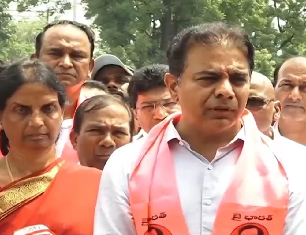 పీఆర్ఓ, పీఏల‌పై మూకుమ్మ‌డి దాడి అప్రజాస్వామికం