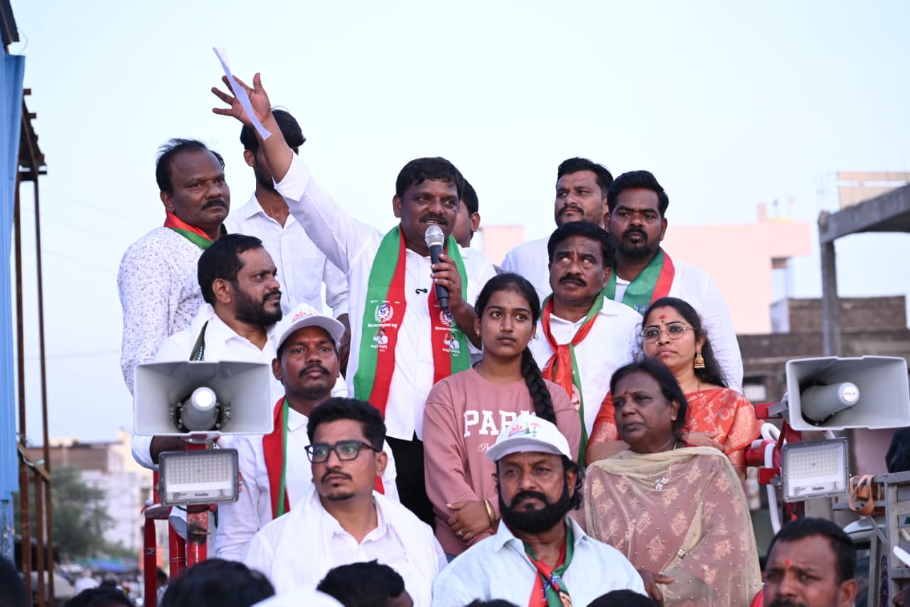 రేవంత్ రెడ్డి రాజకీయ సమాధికి పునాది వేస్తాం : మ‌ల్ల‌న్న‌