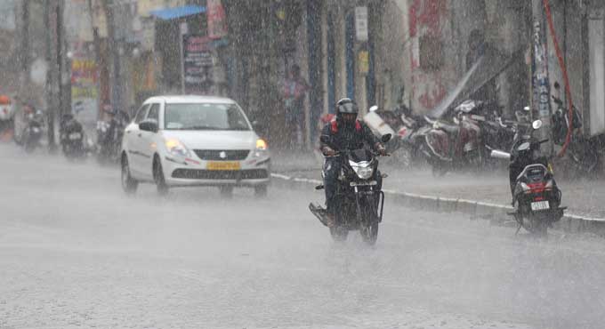 19న 3 జిల్లాలకు ‘ఎల్లో అలర్ట్’ జారీ