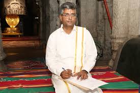 బ్రహ్మోత్సవాల్లో భక్తులకు విశేష సేవలందించండి
