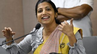 newsseals-AmrapaliKata