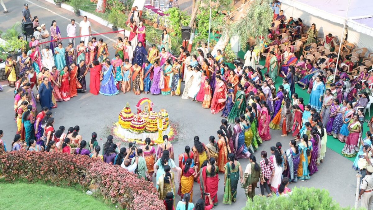 newsseals-DGPBathukamma