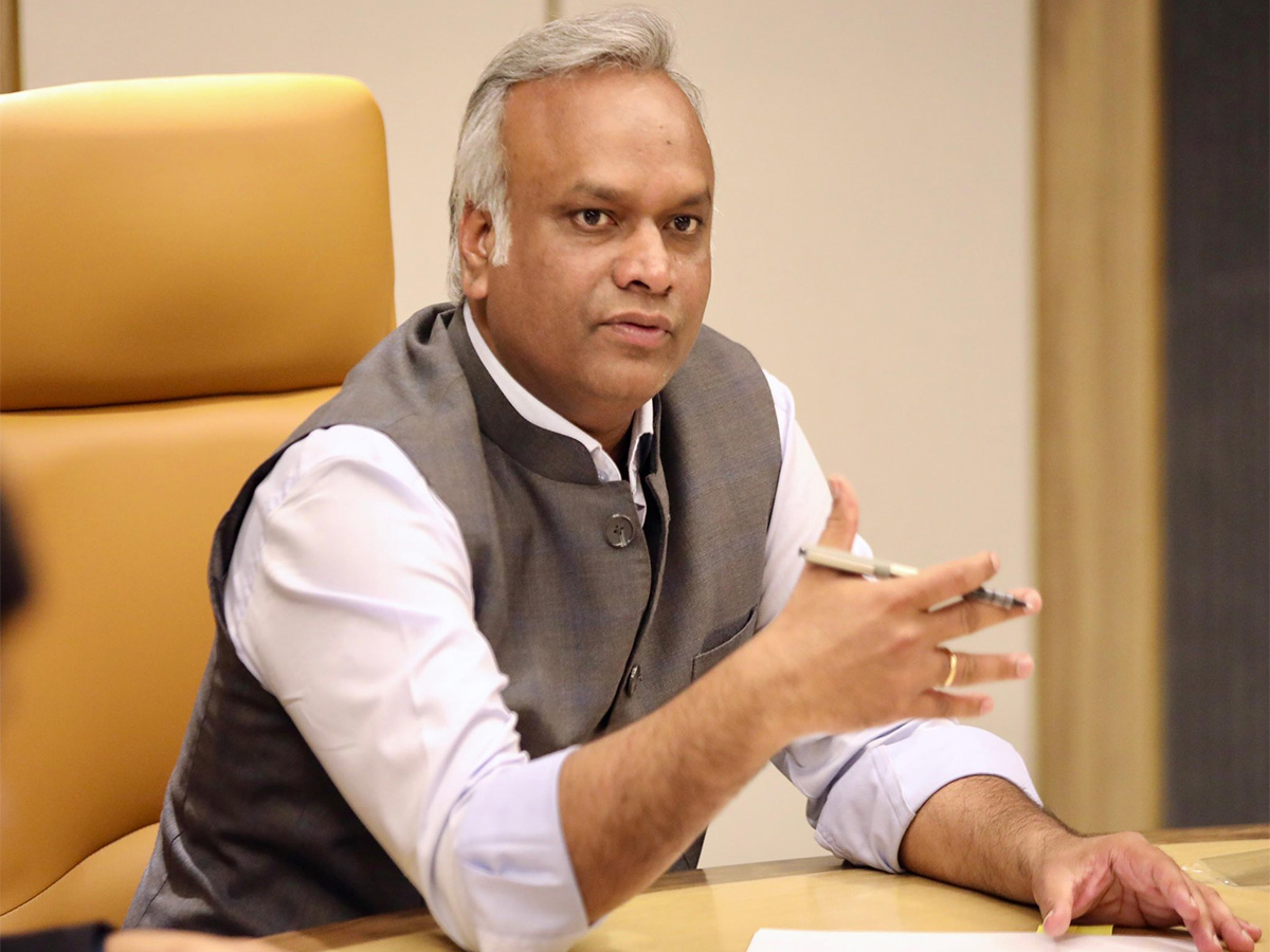 ఫారం-7 దుర్వినియోగంపై ఖ‌ర్గే సీరియ‌స్