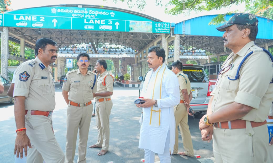 శ్రీవారి నవరాత్రి బ్రహ్మోత్సవాలకు పటిష్ట భద్రతా ఏర్పాట్లు